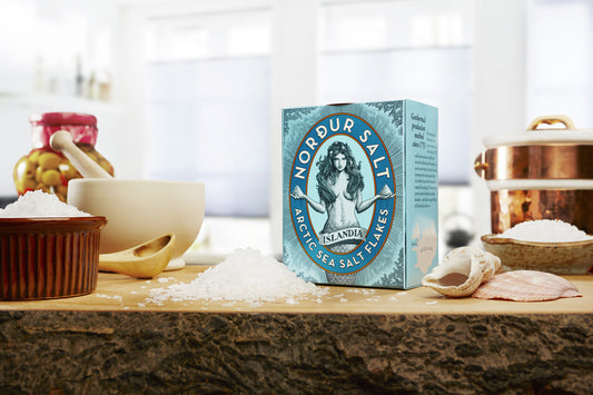 Nordur Arctic Sea Salt Flakes Box 125g lifestyle