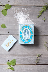 Nordur Arctic Sea Salt Flakes Tin 250g lifestyle