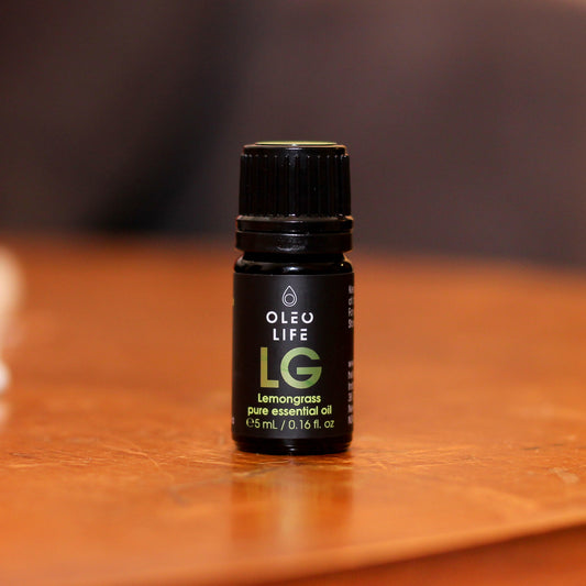 Organic Lemongrass Essential Oil lifestyle